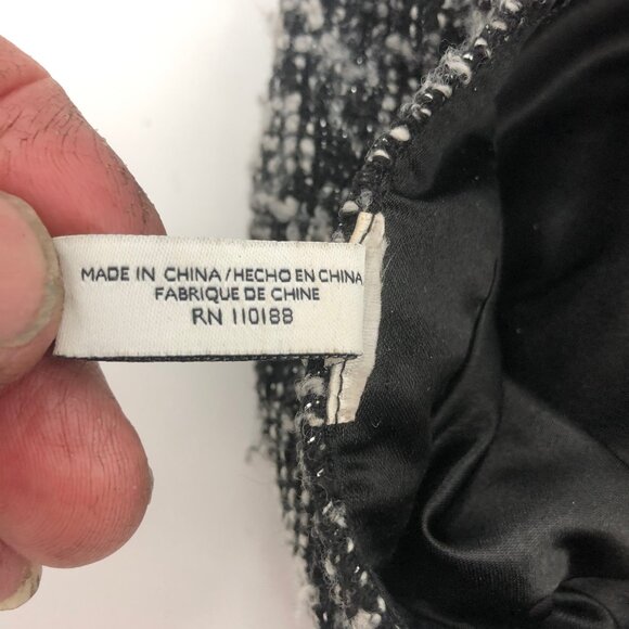 ✨ Nine West Tweed Velvet-Band Newsboy Cap — Black & White (RN 110188)